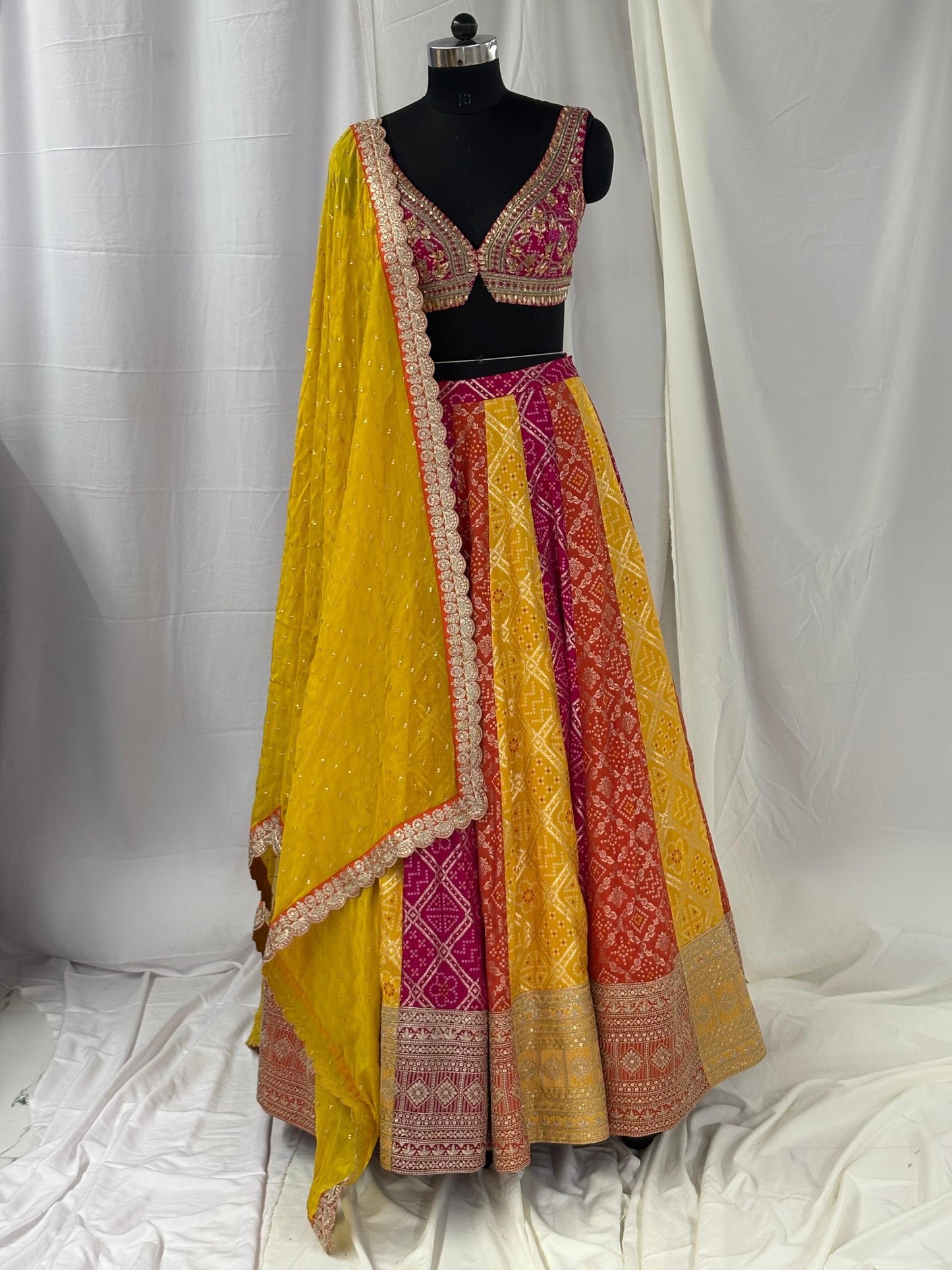 Regal Radiance Bandhej Lehenga Set